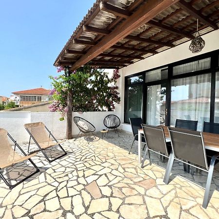 Apartment Denis - Great Location & Large Terrace Makarska Dış mekan fotoğraf